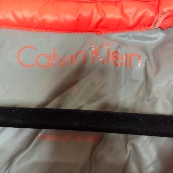 CALVIN Klein Light Weight Bomber Coat - Picture 9 of 15